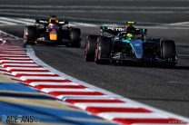 Lewis Hamilton, Max Verstappen, Bahrain International Circuit, 2024