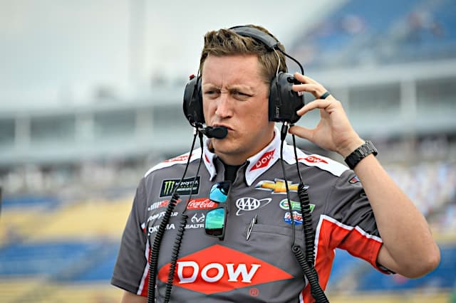 Justin Alexander on top of the pit box for Austin Dillon. (Photo: NKP)