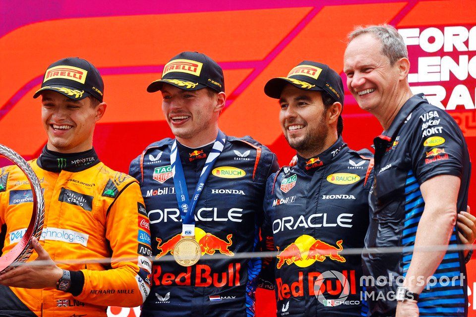 Lando Norris, McLaren F1 Team, 2nd position, Max Verstappen, Red Bull Racing, 1st position, Sergio Perez, Red Bull Racing, 3rd position, Paul Monaghan, Chief Engineer, Red Bull Racing, on the podium