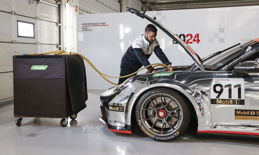 Porsche Supercup Field to Race on eFuels This Year