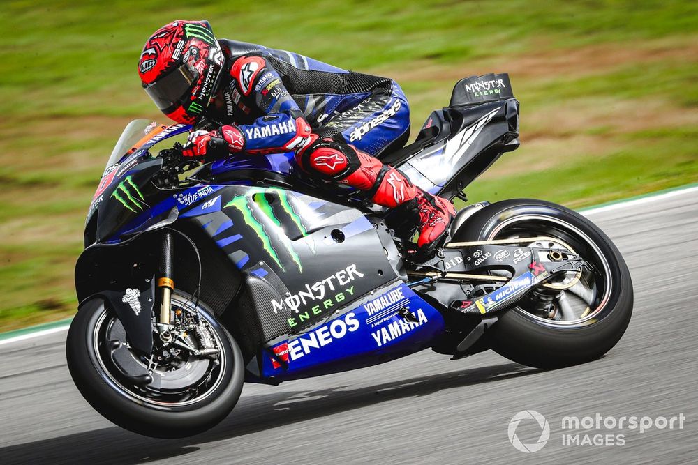Quartararo signs new MotoGP deal with Yamaha despite 2025 rumours