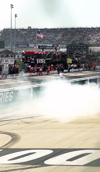 Sliding in with the burnout #nascar