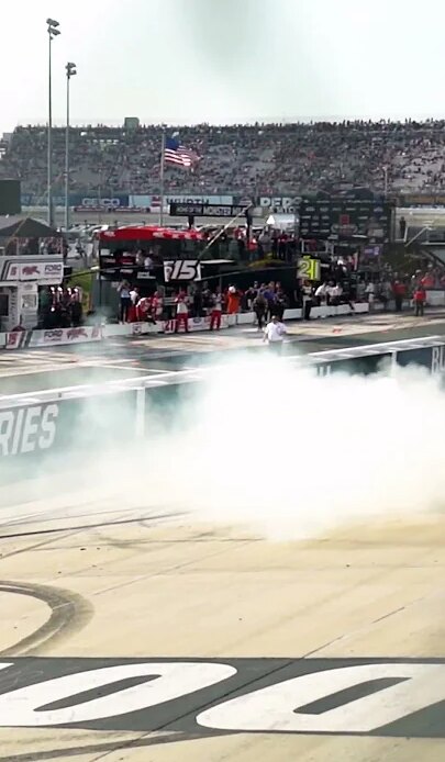 Sliding in with the burnout #nascar - VCP Motorsports