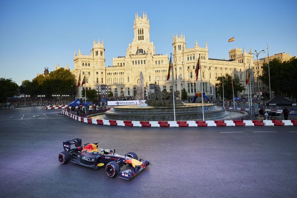 Sergio Perez, Red Bull Racing