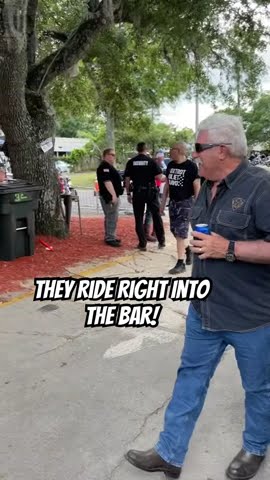 Bikers Ride Right Into the Bar at Myrtle Beach Rally!