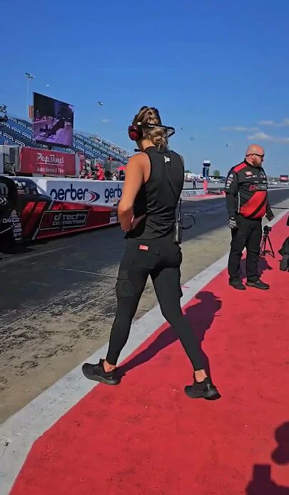 Day one of qualifying in Chi-Town down. A little change of scenery 👀 #Racing #DragRacing #NHRA