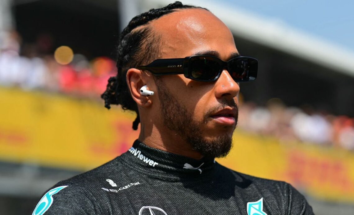 Frustrated Hamilton says Mercedes in 'no-man's land' at Imola