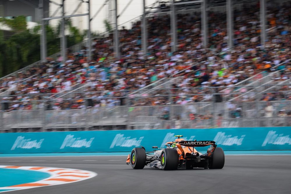 Lando Norris, McLaren MCL38