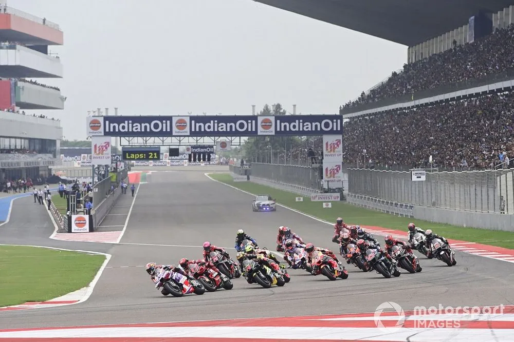 The start of the 2023 Indian Grand Prix
