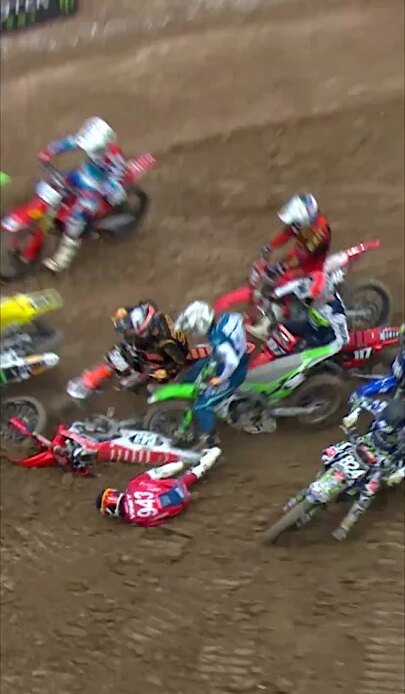 MAYHEM at Mile High in 250 Supercross LCQ 😲