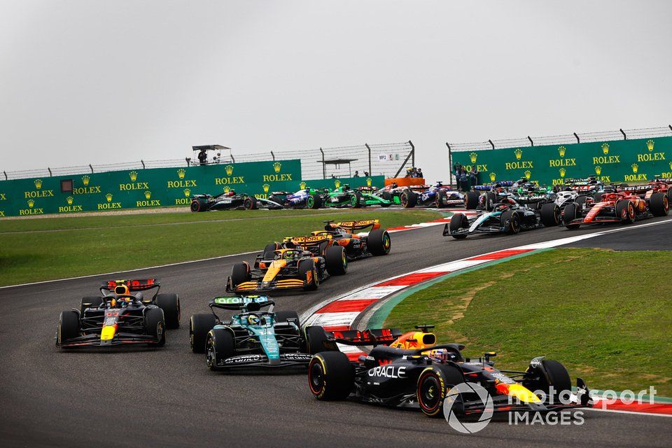 Max Verstappen, Red Bull Racing RB20 Fernando Alonso, Aston Martin AMR24 and Sergio Perez, Red Bull Racing RB20