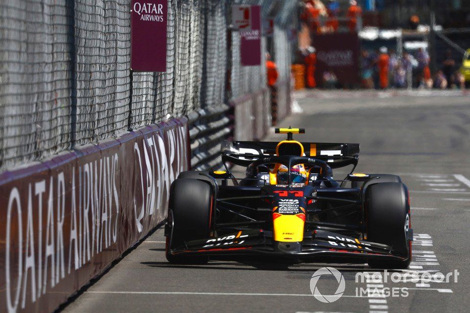 Perez blames stickers, traffic for Monaco F1 qualifying "disaster
