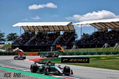 Lewis Hamilton, Mercedes, Circuit de Catalunya, 2024