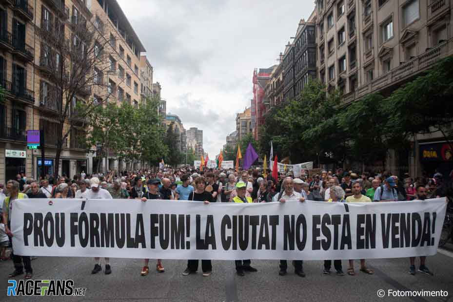 Environmental protesters target Formula 1 demo run in Barcelona · RaceFans