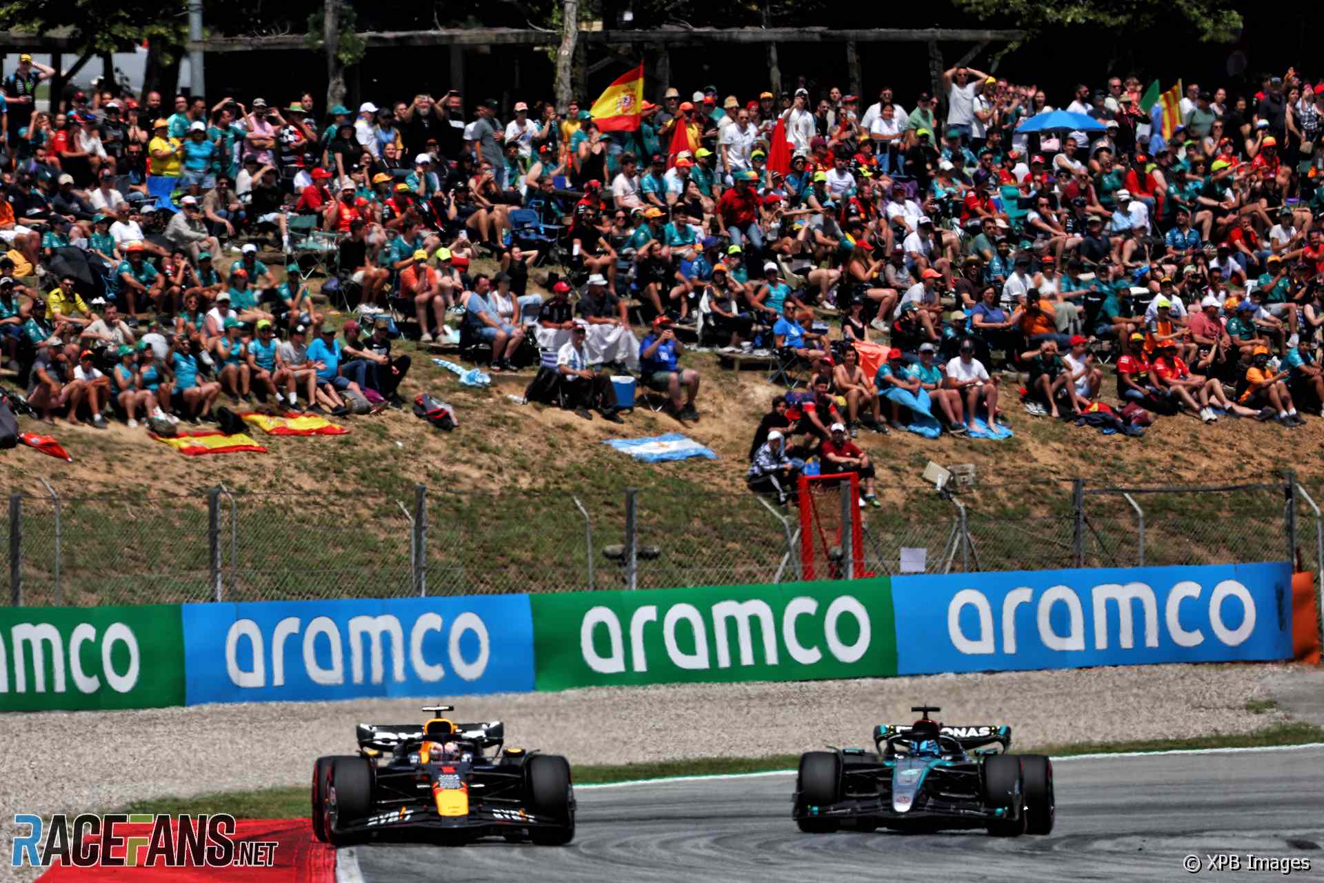 Max Verstappen, George Russell, Circuit de Catalunya, 2024