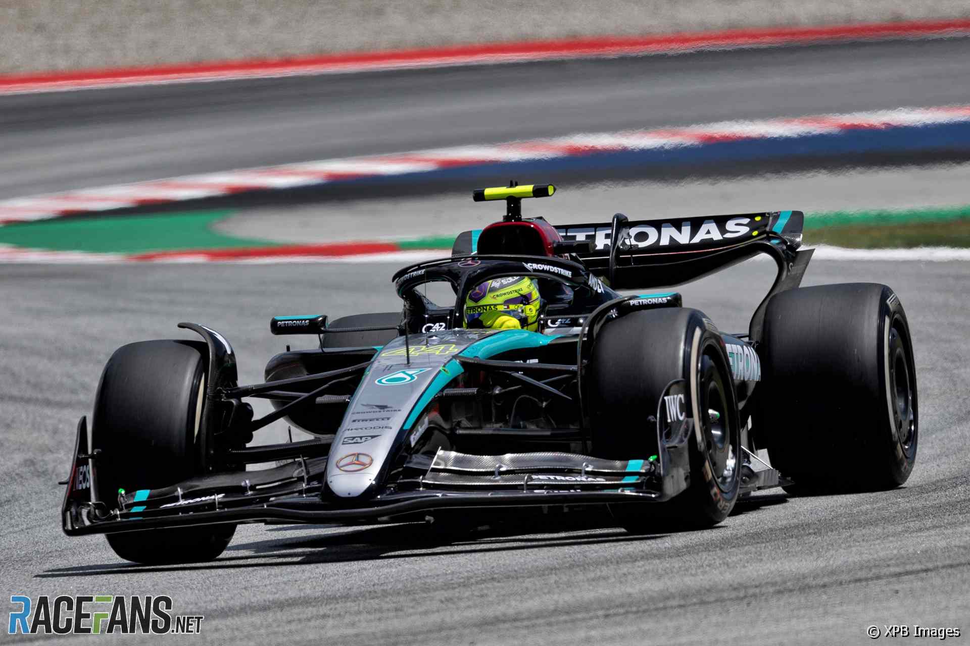 Lewis Hamilton, Mercedes, Circuit de Catalunya, 2024