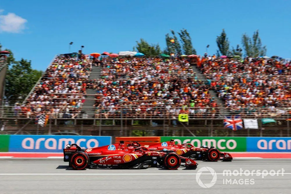 Carlos Sainz, Ferrari SF-24, Charles Leclerc, Ferrari SF-24