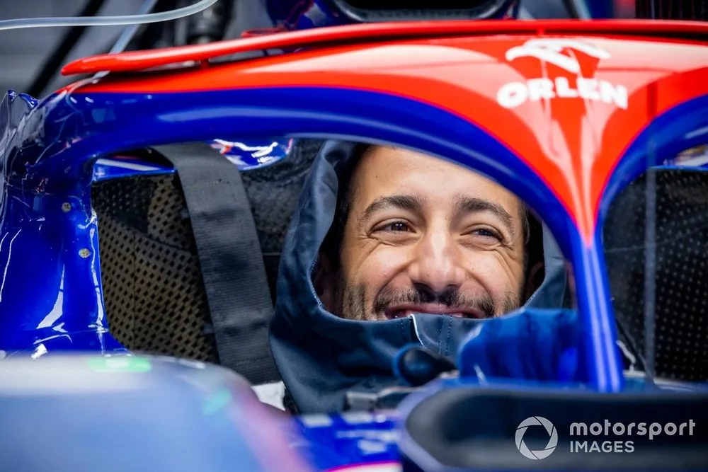 Ricciardo wants to keep "chip on my shoulder" afterCanada F1 points