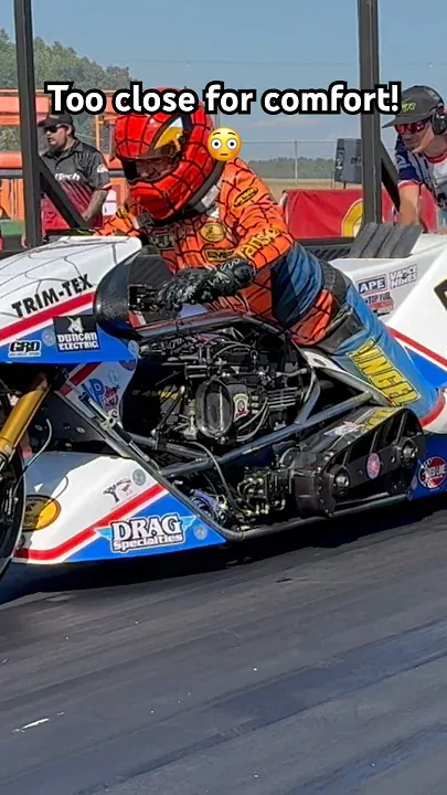 Top Fuel Motorcycles Come Together at 200 mph! 😳