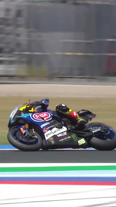 What a move from Loka 🔥 | 2024 #EmiliaRomagnaWorldSBK 🇮🇹