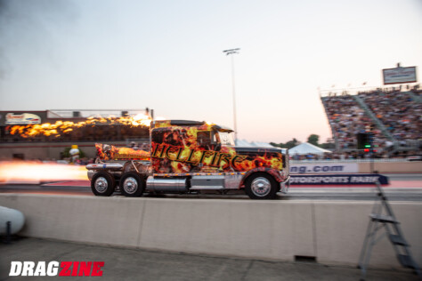 a-motorsports-spectacle-the-47th-annual-cornwell-tools-night-under-fire-2024-08-05_10-05-00_044537