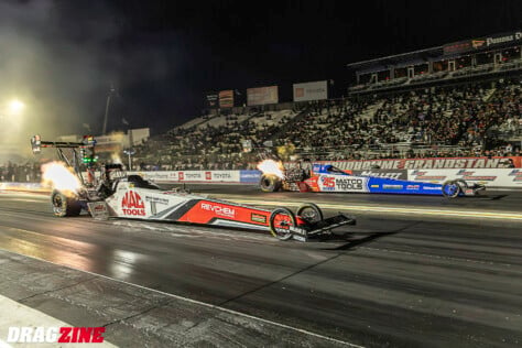 photo-extra-the-in-n-out-burger-nhra-finals-2024-11-21_09-25-01_008489