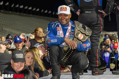 photo-extra-the-in-n-out-burger-nhra-finals-2024-11-21_09-25-38_481145